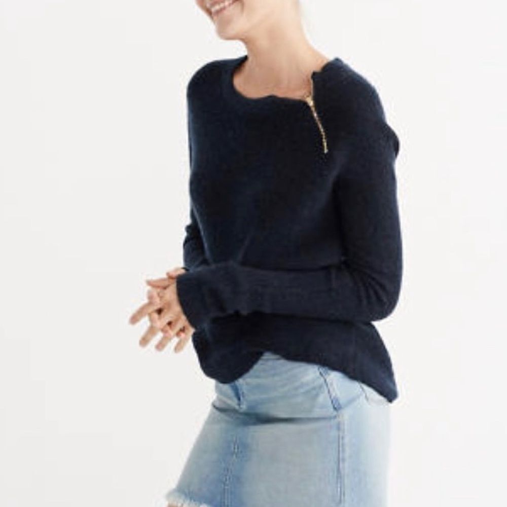 Abercrombie & Fitch Zipper Sweater- Size XS